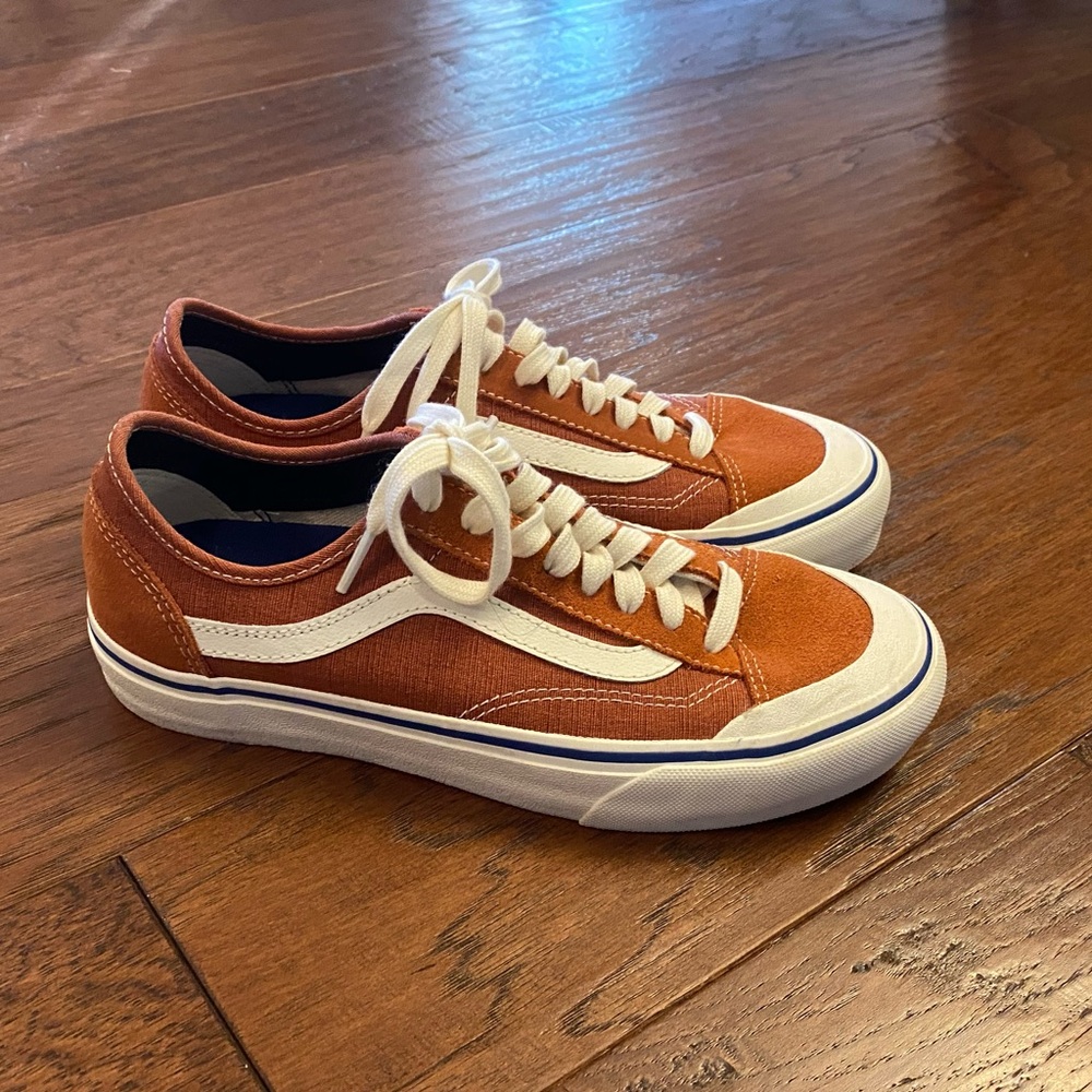 VGUC Vans Brown-Orange Sneakers Size 8